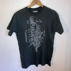 T-shirt with Manhattan map on front